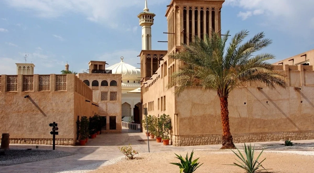 Old Dubai vs New Dubai Understanding the City's Two Faces