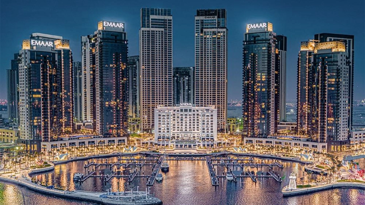 Best Communities Near Dubai Metro Blue Line